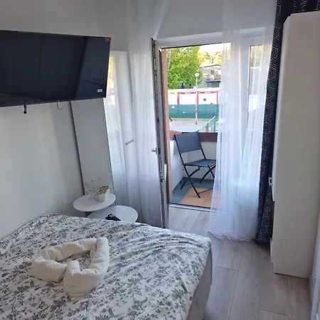 Zlota Madam * Jastarnia