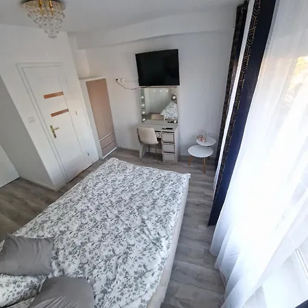 Złota Madam Apartament *